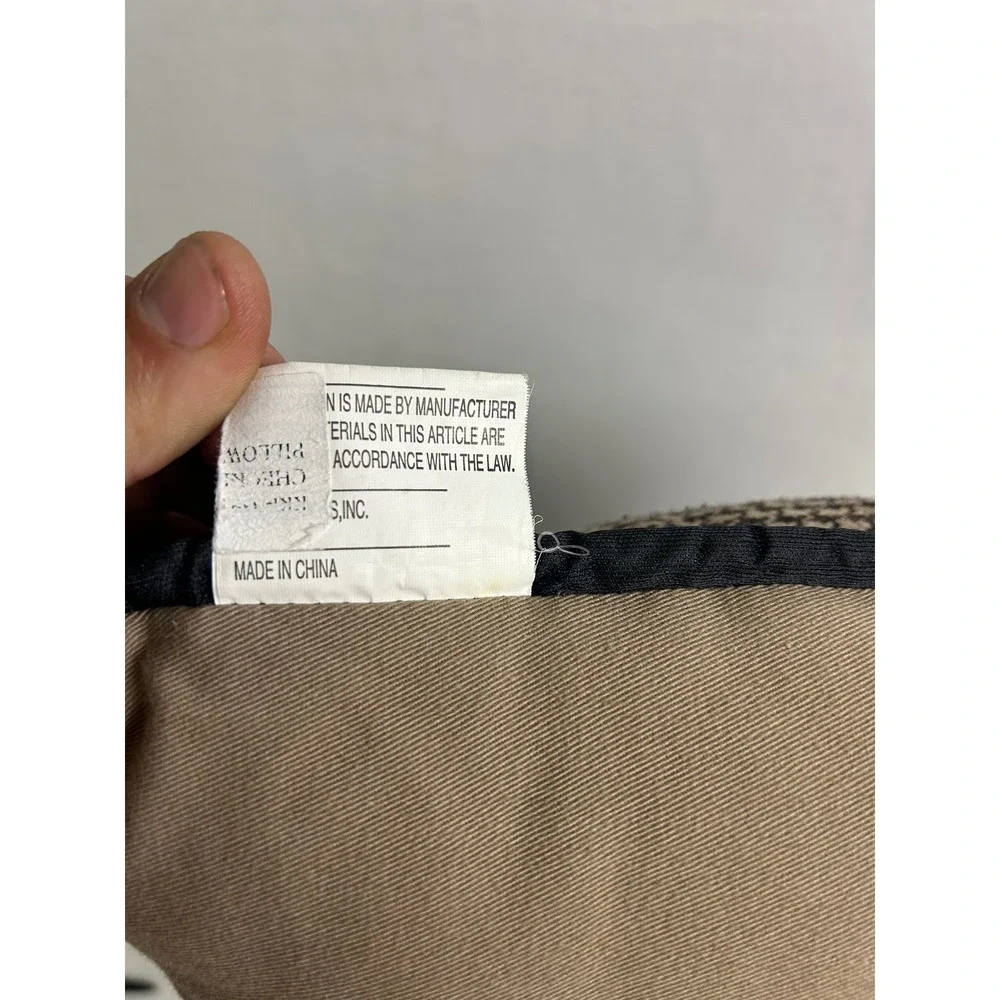 Vintage Rustic Unbranded 16x18 Tan Old World Santa Houndstooth Pillow
